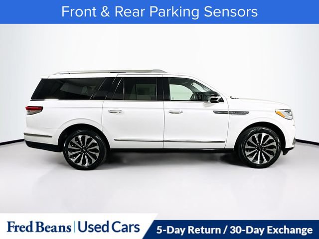 Used 2023 Lincoln Navigator L Reserve AWD/4WD image 11