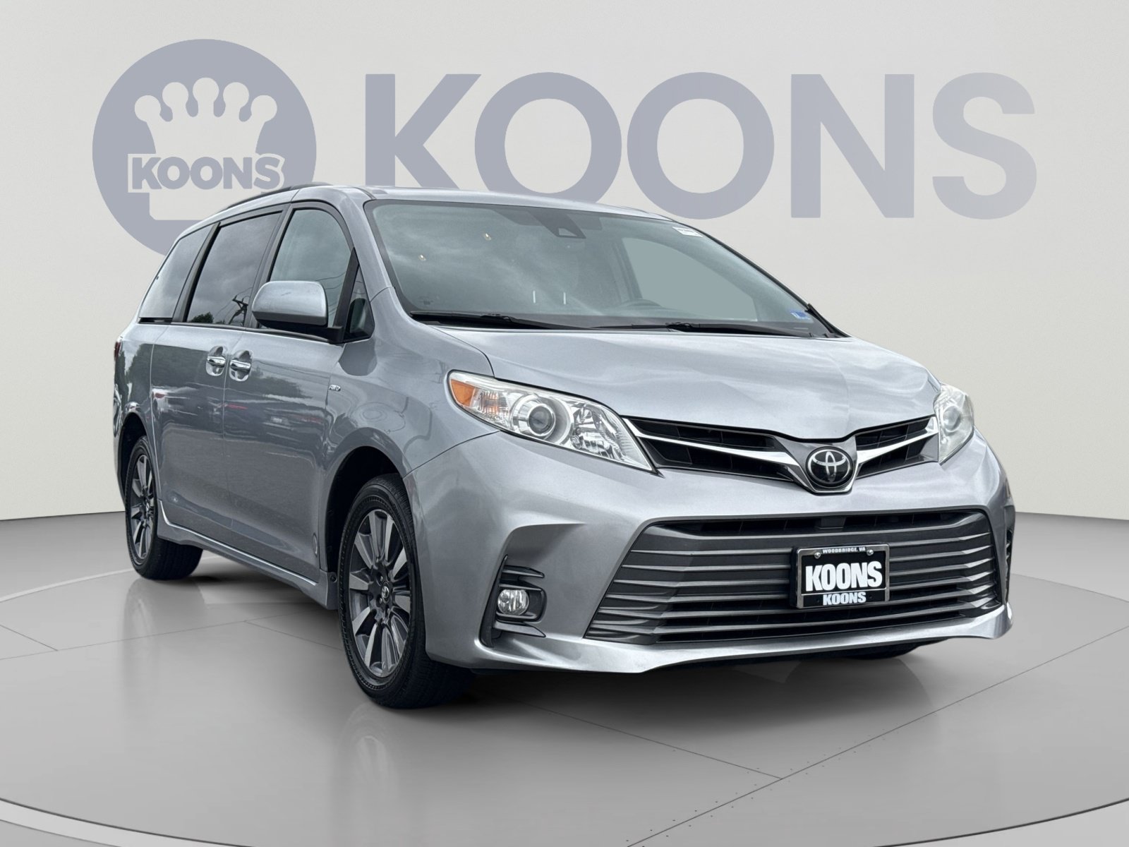 Used 2018 Toyota Sienna XLE Premium AWD/4WD image 10