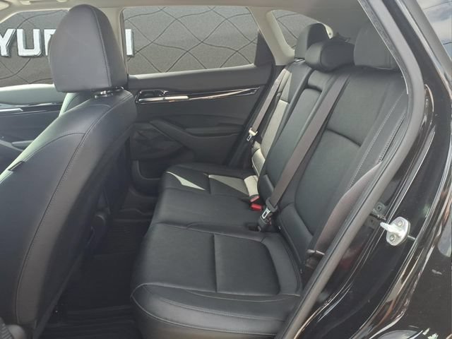 Used 2021 Kia Seltos SX w/ SX Sunroof Package AWD/4WD image 16