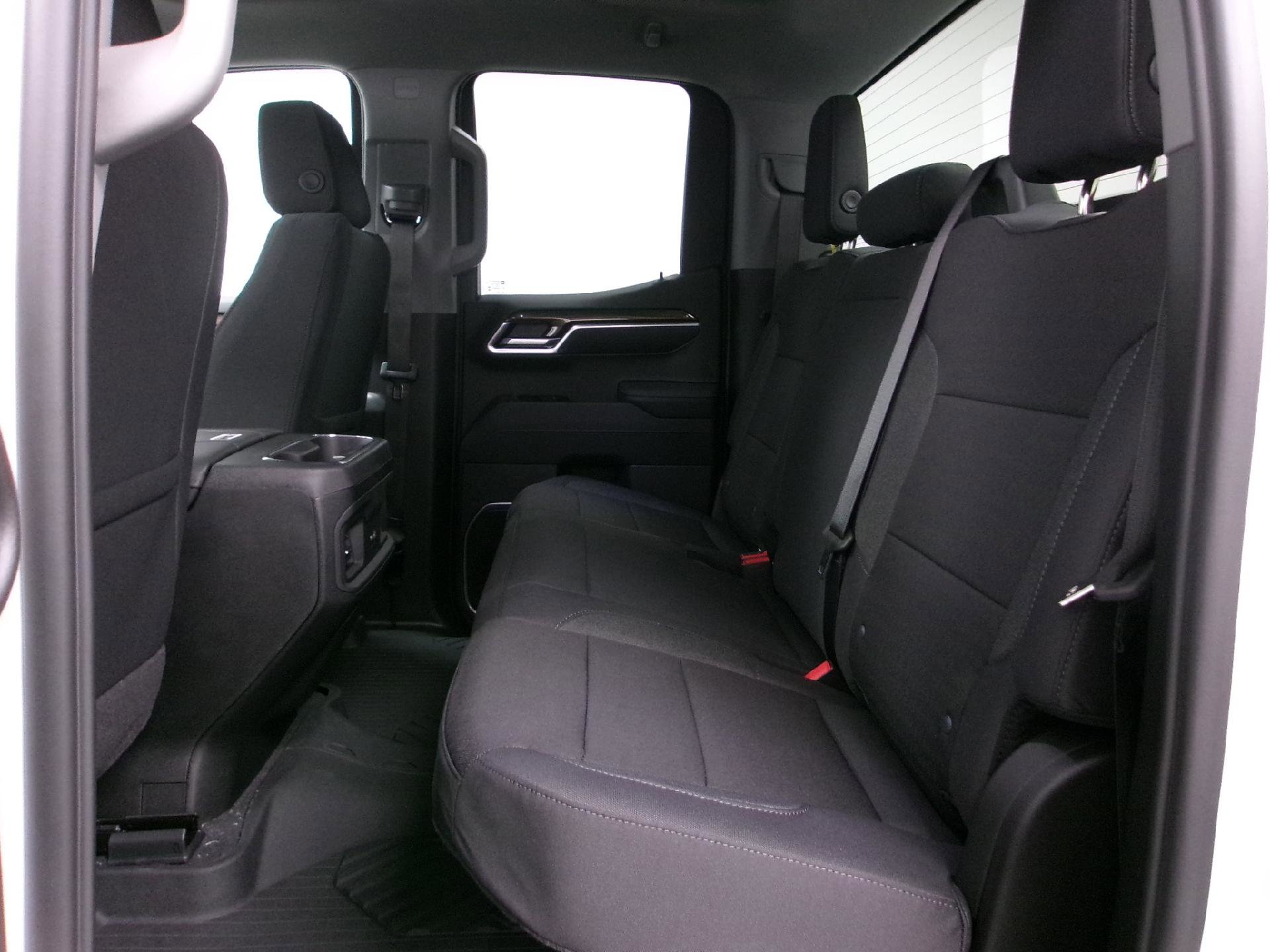 New 2026 Chevrolet Silverado 1500 RST w/ Z71 Off-Road Package image 10