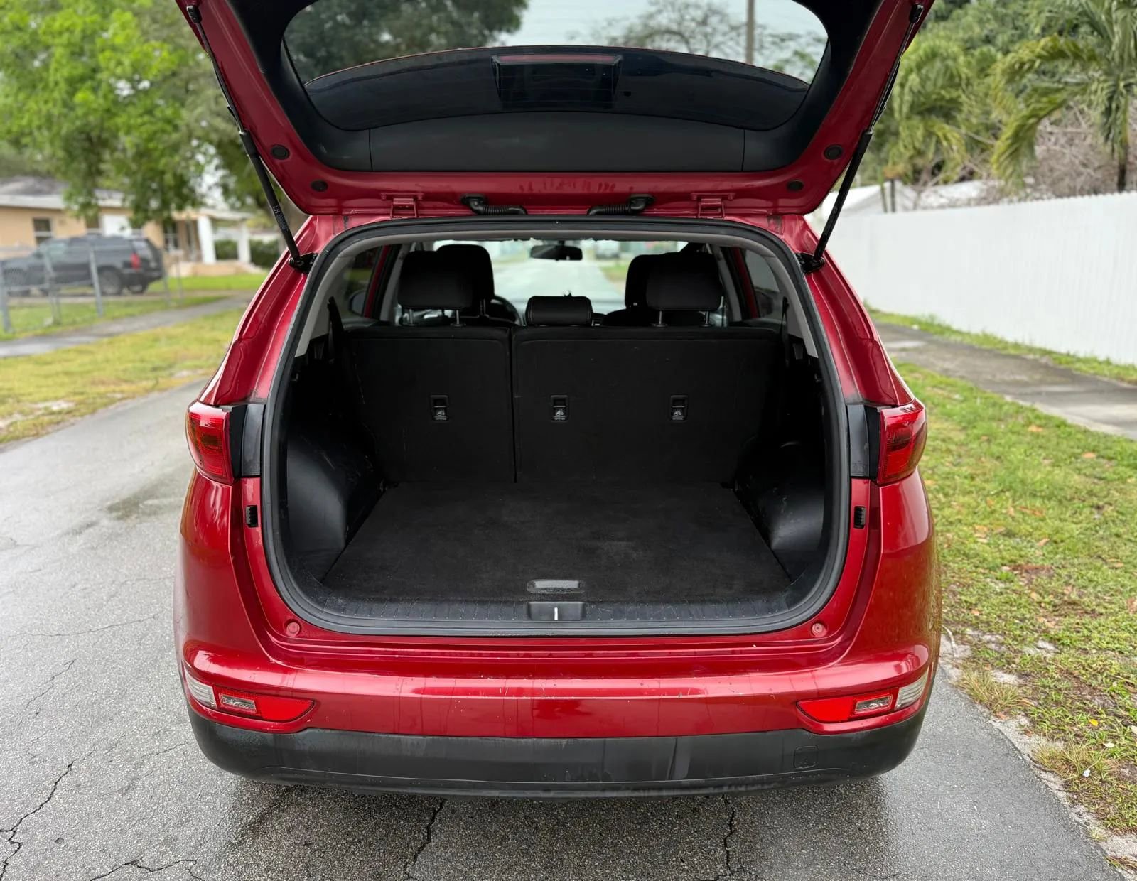 Used 2017 Kia Sportage LX image 6