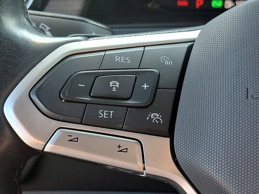 Used 2024 Volkswagen Atlas SEL Premium R-Line AWD/4WD image 21