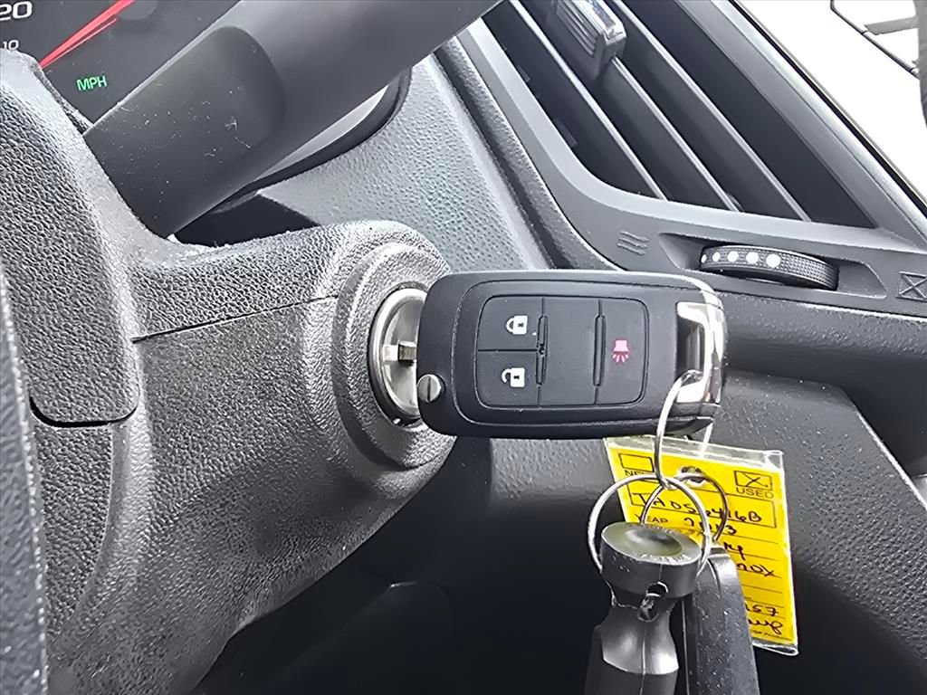 Used 2013 Chevrolet Equinox LS image 8