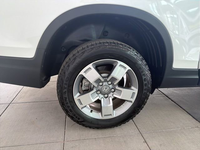 Used 2025 Honda Ridgeline RTL image 11