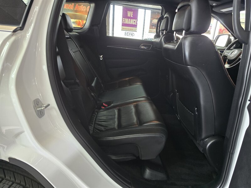 Used 2018 Jeep Grand Cherokee Limited AWD/4WD image 16