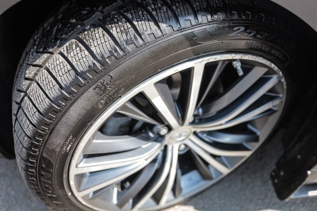 Used 2017 INFINITI Q60 3.0t w/ Premium Plus Package 3.0T AWD/4WD image 62