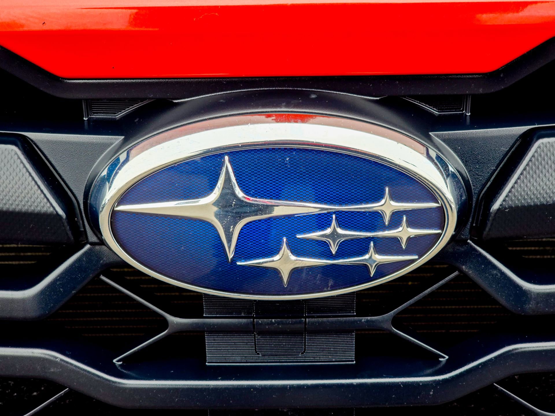 Used 2024 Subaru Crosstrek 2.0i image 2