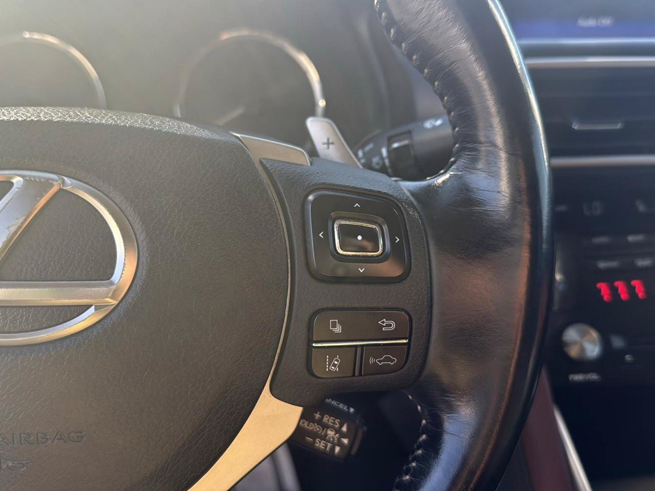Used 2017 Lexus IS 200t RWD image 18
