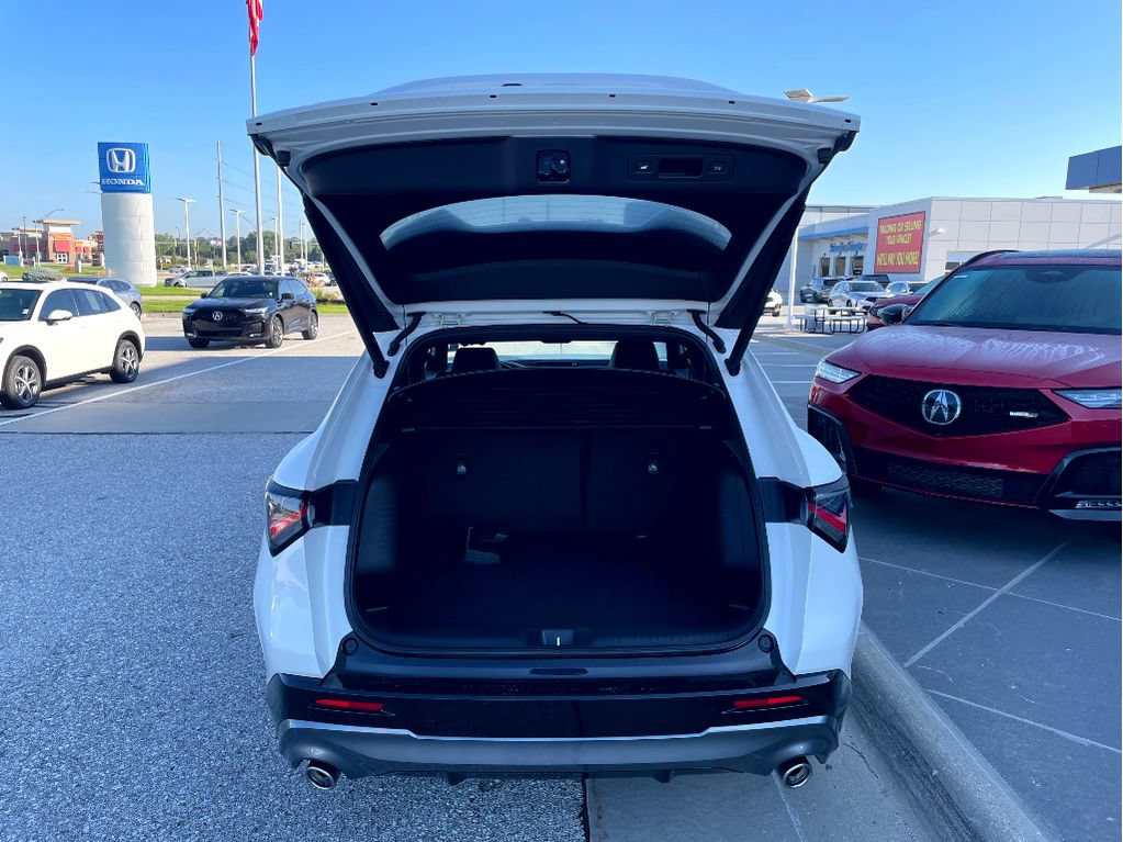 Certified 2025 Acura ADX A-Spec AWD/4WD image 9