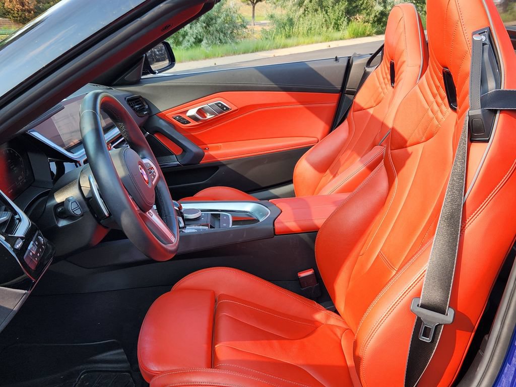 Used 2024 BMW Z4 M40i w/ Premium Package RWD image 19