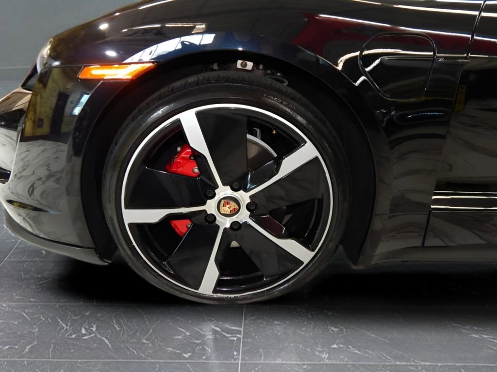 Used 2021 Porsche Taycan 4S image 9