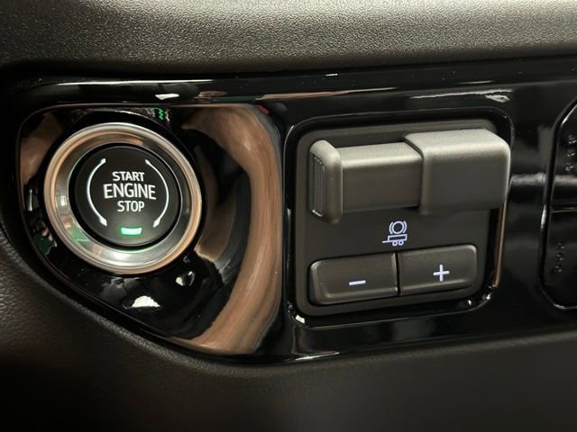 New 2026 GMC Sierra 1500 Elevation w/ Preferred Package AWD/4WD image 12