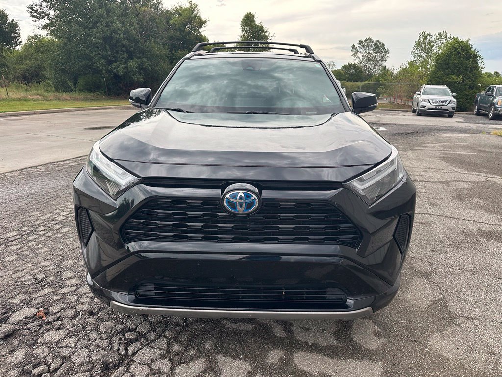 Used 2023 Toyota RAV4 SE AWD/4WD image 2