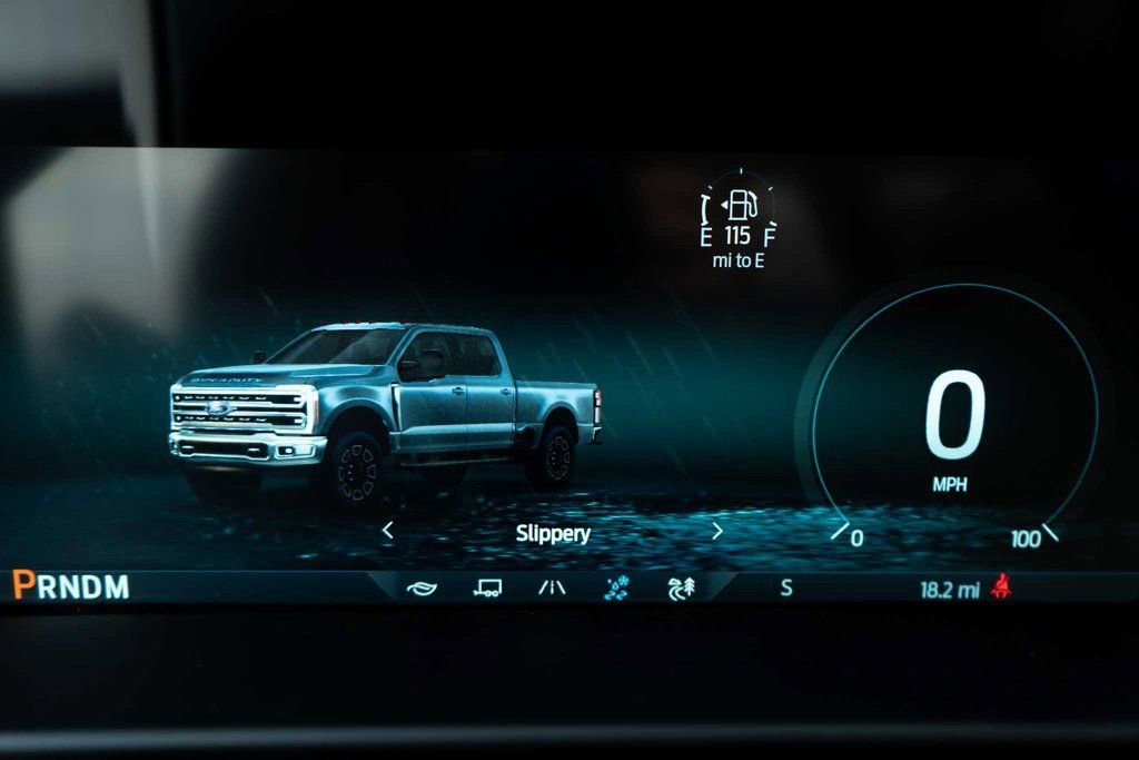 New 2026 Ford F350 King Ranch w/ FX4 Off-Road Package image 27