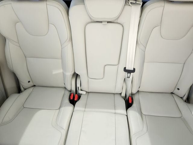 New 2026 Volvo XC90 T8 Ultra w/ Protection Package AWD/4WD image 14