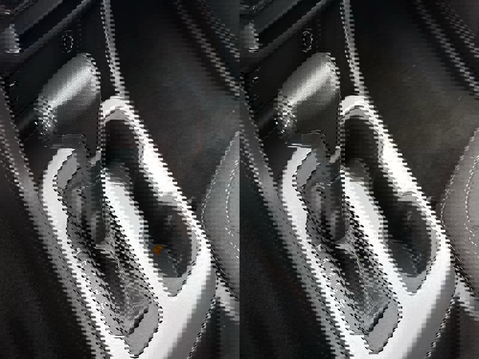 Used 2016 Chevrolet Colorado LT w/ LT Convenience Package image 28