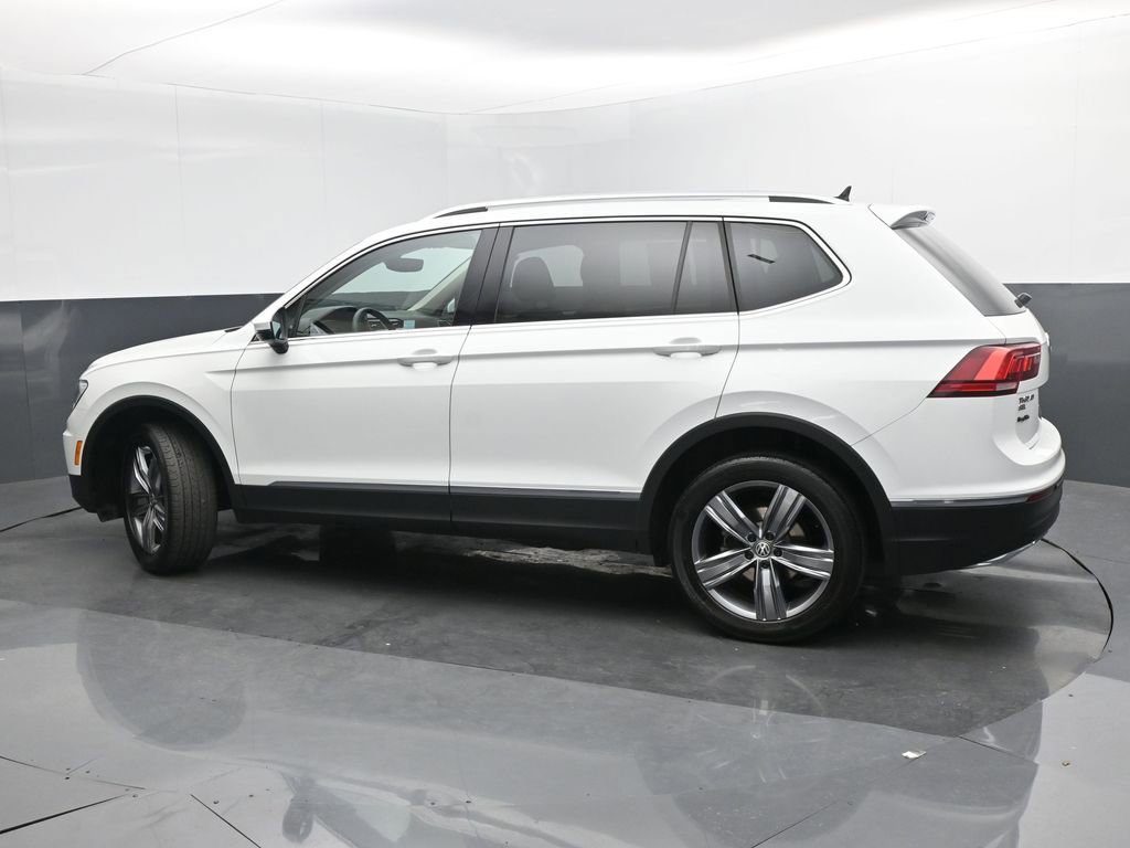 Used 2020 Volkswagen Tiguan SEL image 3