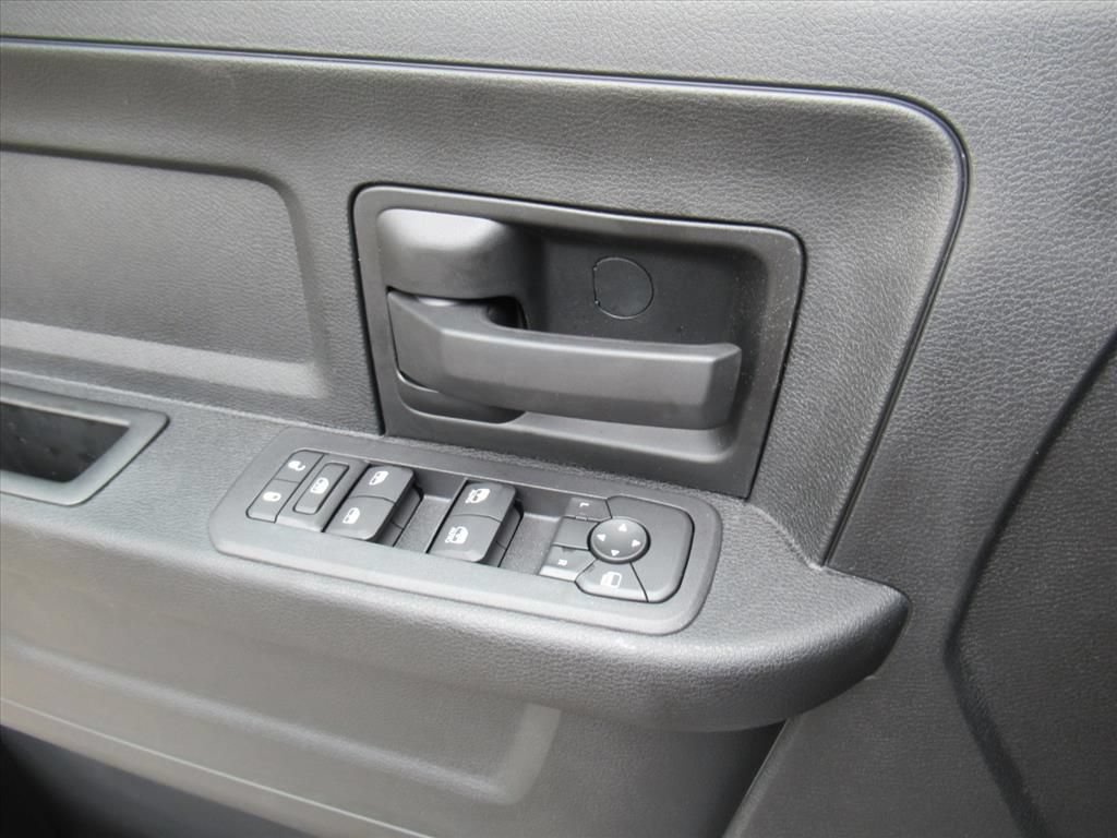 New 2026 RAM 3500 Tradesman AWD/4WD image 19