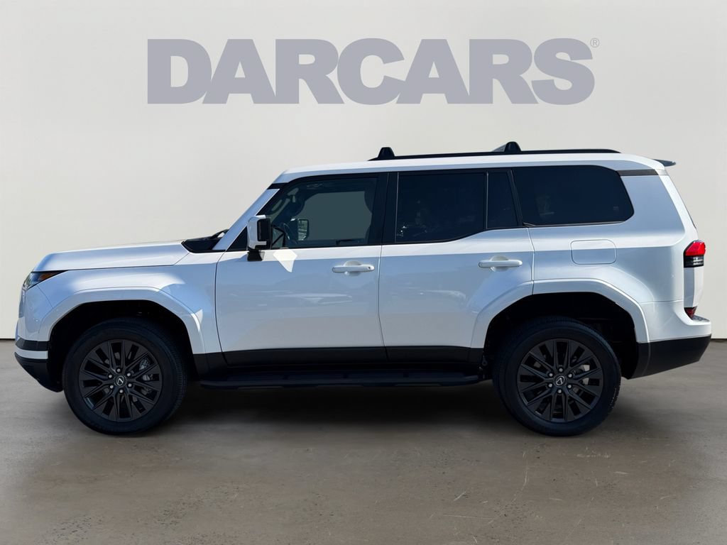 Used 2024 Lexus GX 550 w/ Cold Area Package AWD/4WD image 3