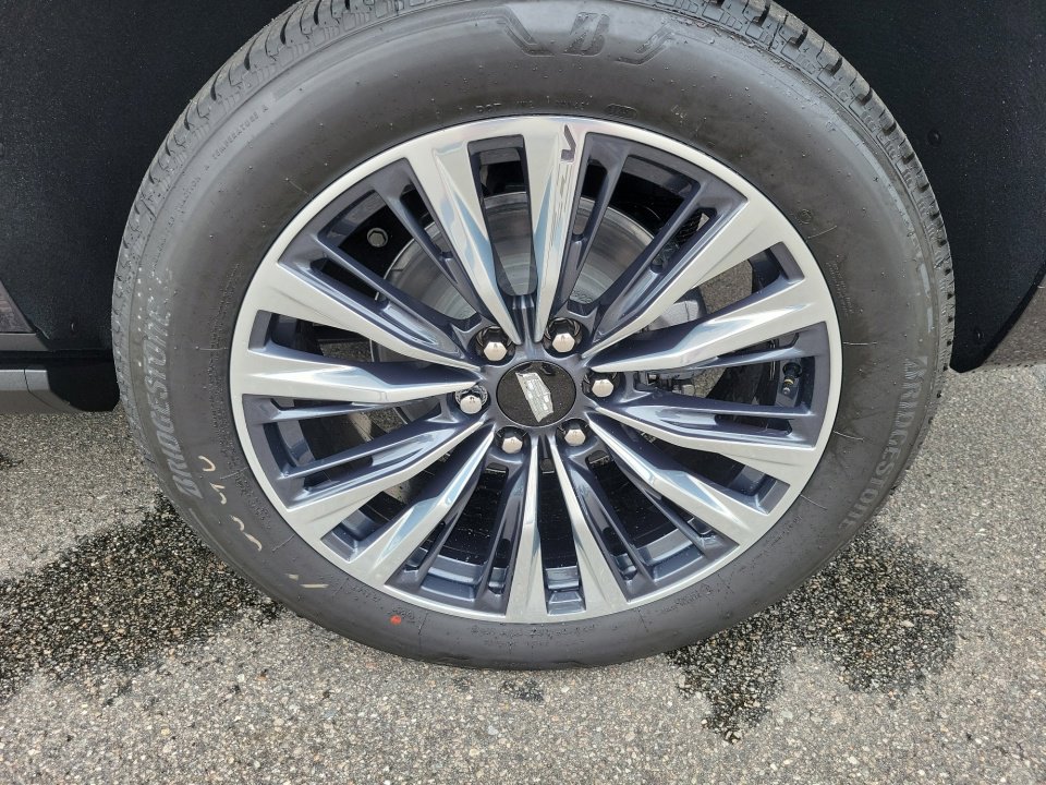 New 2025 Cadillac Escalade ESV Premium Luxury w/ Touring Package image 25