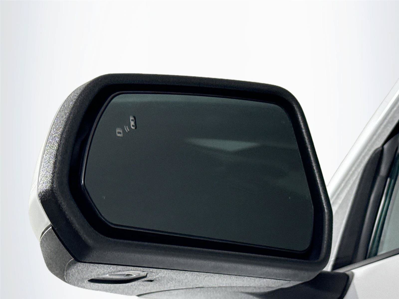 Used 2025 Ford Mustang Premium RWD image 5