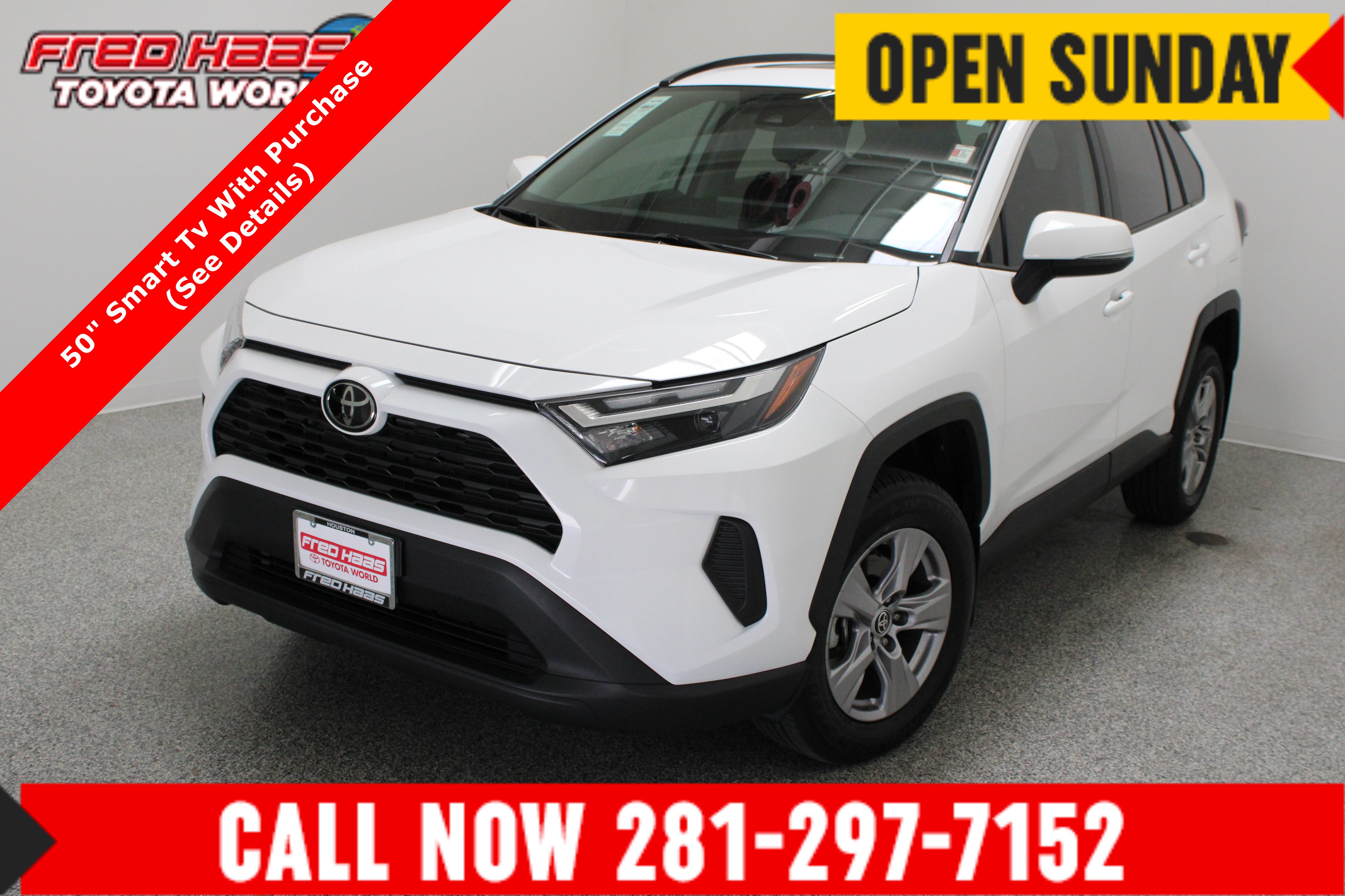 Used 2025 Toyota RAV4 XLE w/ Convenience Package FWD image 1