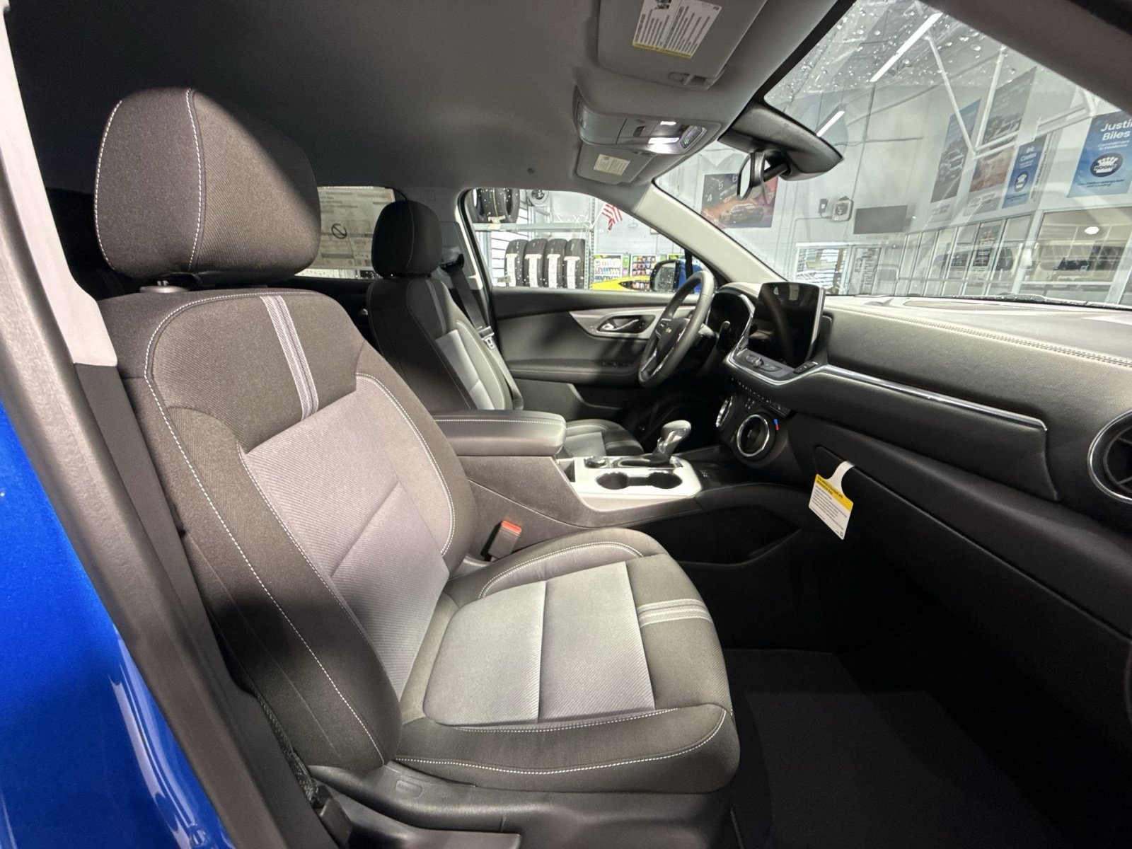 New 2026 Chevrolet Blazer LT w/ Convenience Package FWD image 27
