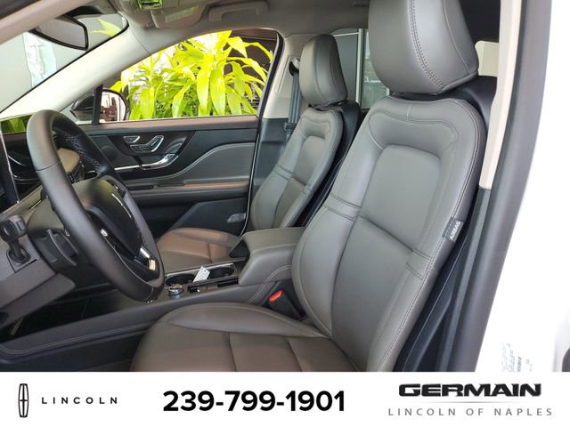 New 2026 Lincoln Corsair Premiere image 18