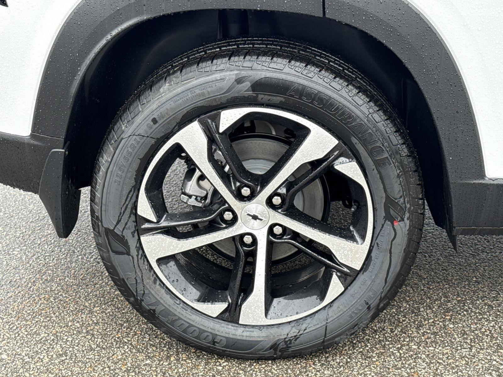 New 2026 Chevrolet Trax RS FWD image 5