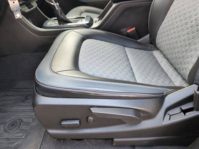 Used 2022 Chevrolet Colorado Z71 AWD/4WD image 11