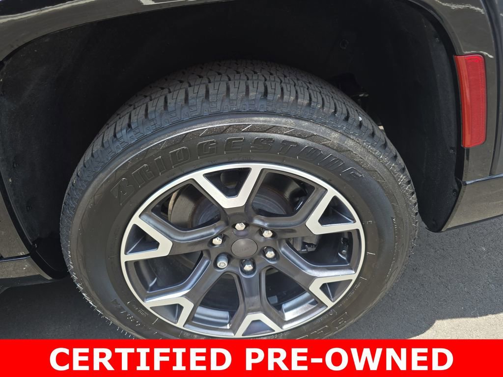 Used 2023 Jeep Wagoneer Series III w/ Preferred Equipment Group image 35