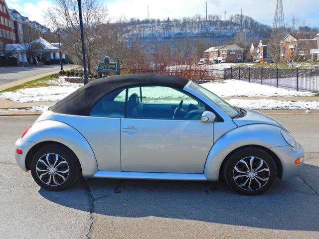Used 2004 Volkswagen Beetle GL image 9