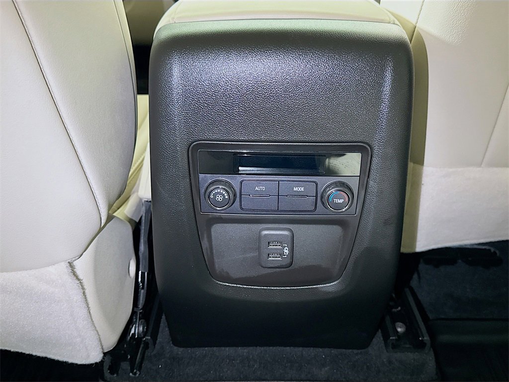 Certified 2024 Buick Enclave Essence image 22