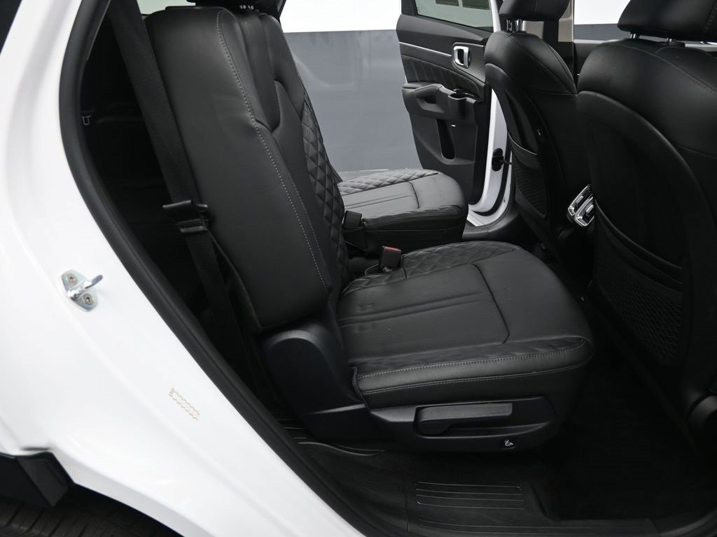 Used 2021 Kia Sorento SX image 28
