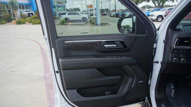 New 2026 Chevrolet Tahoe Premier image 16