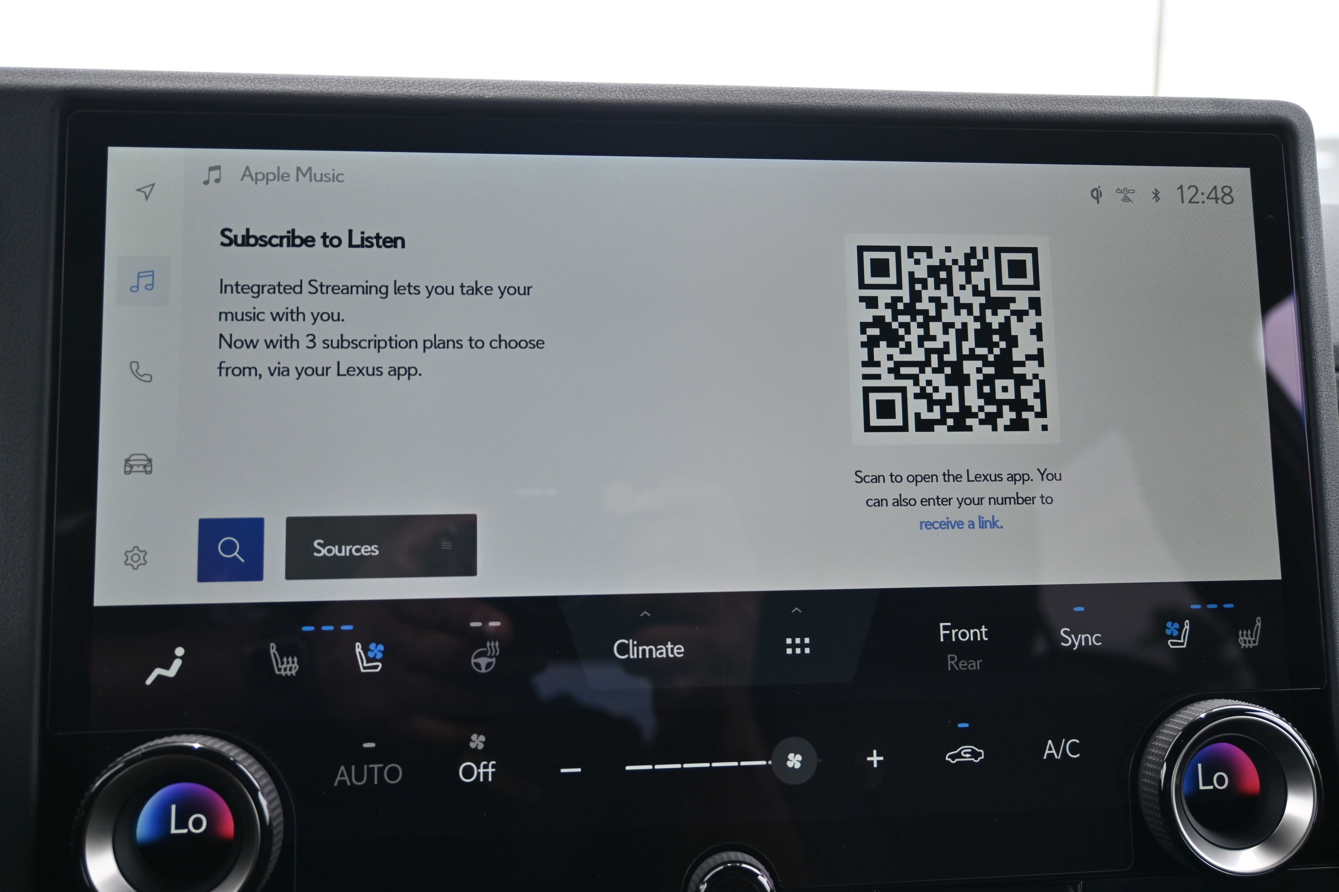 Used 2026 Lexus GX 550 w/ Accessory Package (2T) AWD/4WD image 22