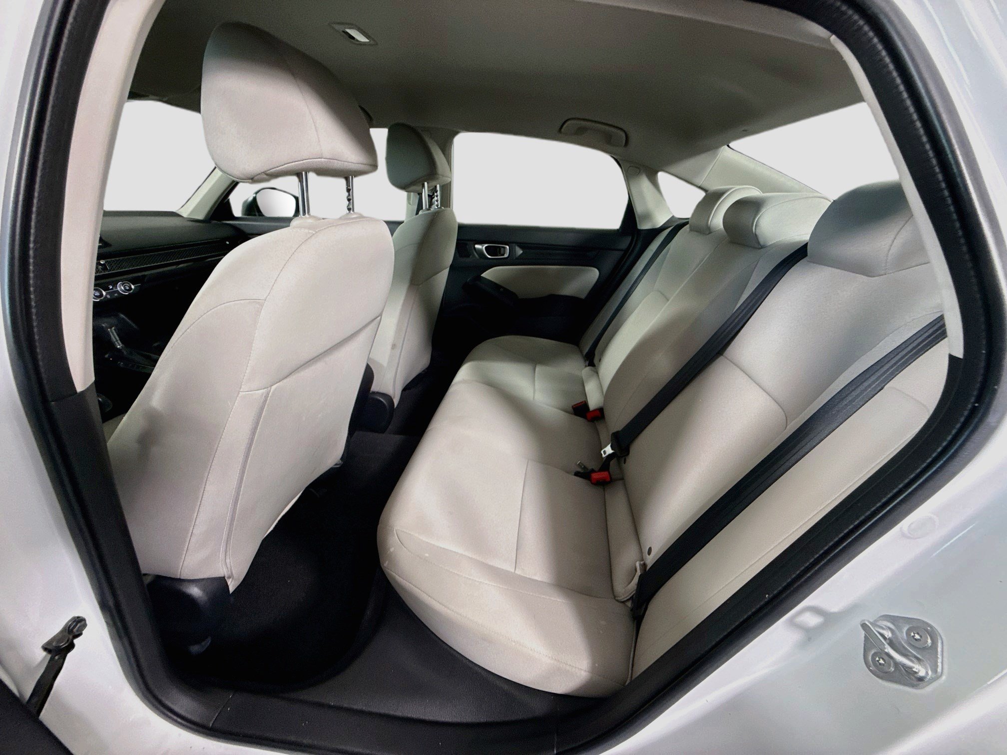 Used 2023 Honda Civic LX image 25