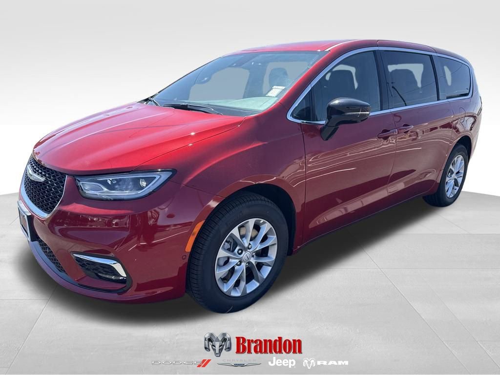 New 2025 Chrysler Pacifica Select