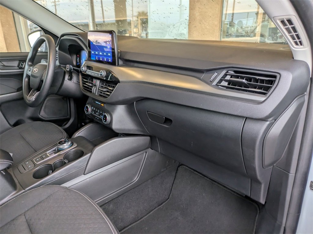 Used 2025 Ford Escape Active image 32