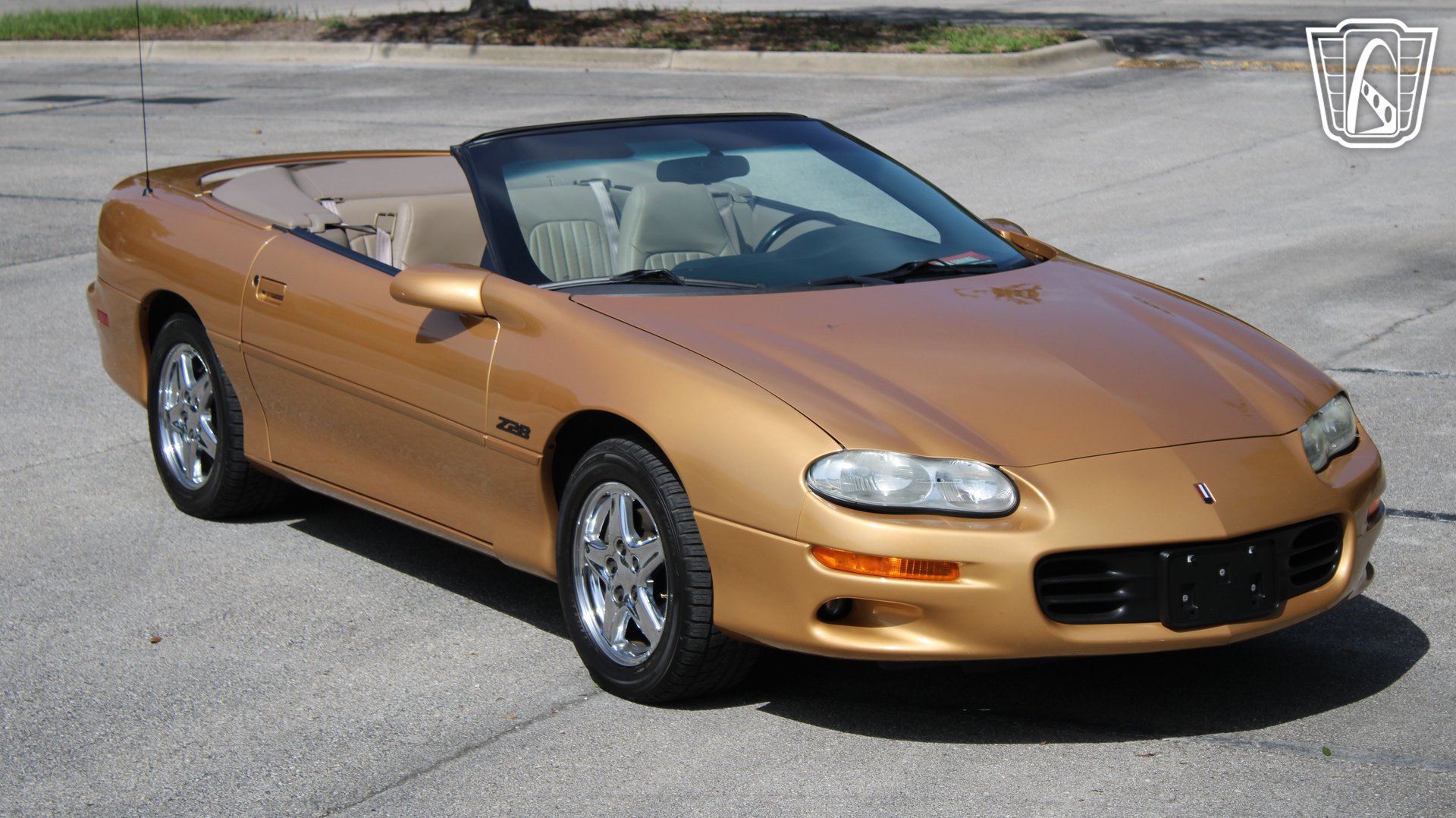 Used 1998 Chevrolet Camaro Z28 RWD image 22