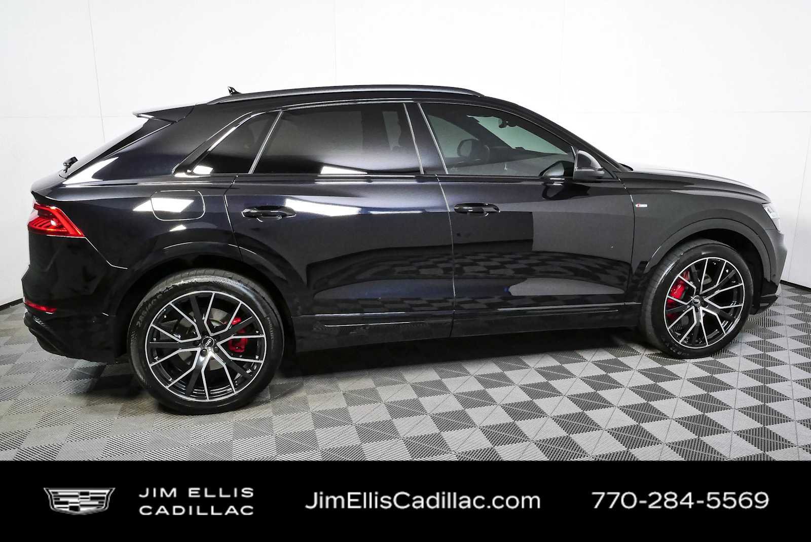 Used 2020 Audi Q8 Premium Plus AWD/4WD image 2