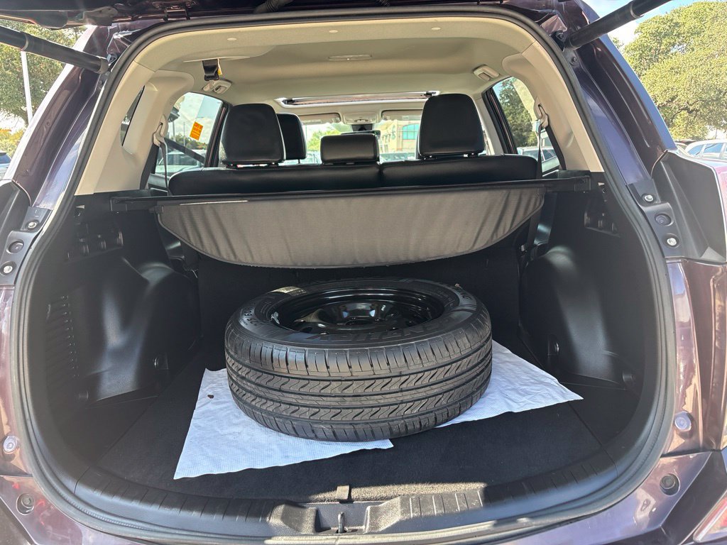 Used 2016 Toyota RAV4 Limited FWD image 21