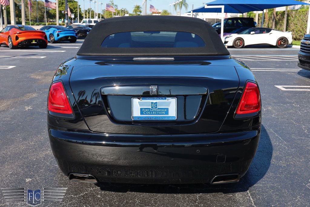 Used 2018 Rolls-Royce Dawn image 9