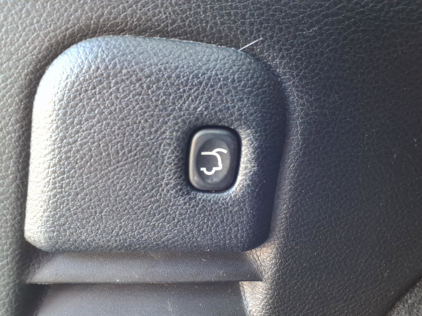 Certified 2019 Jeep Grand Cherokee High Altitude image 11