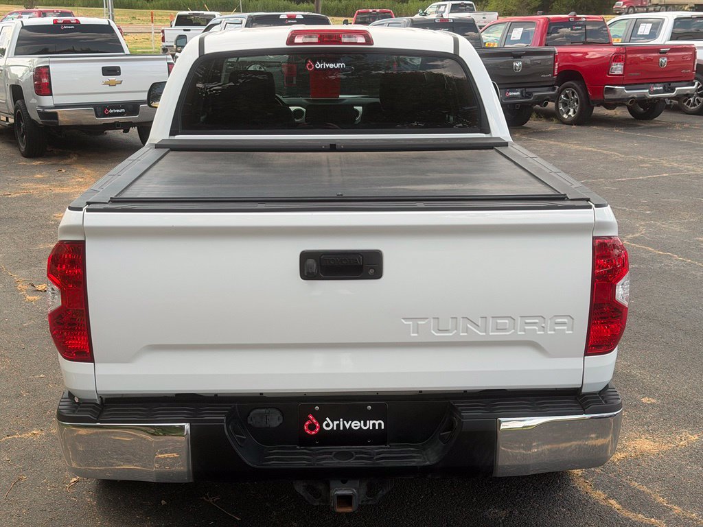 Used 2016 Toyota Tundra SR5 w/ SR5 Upgrade Package RWD image 6