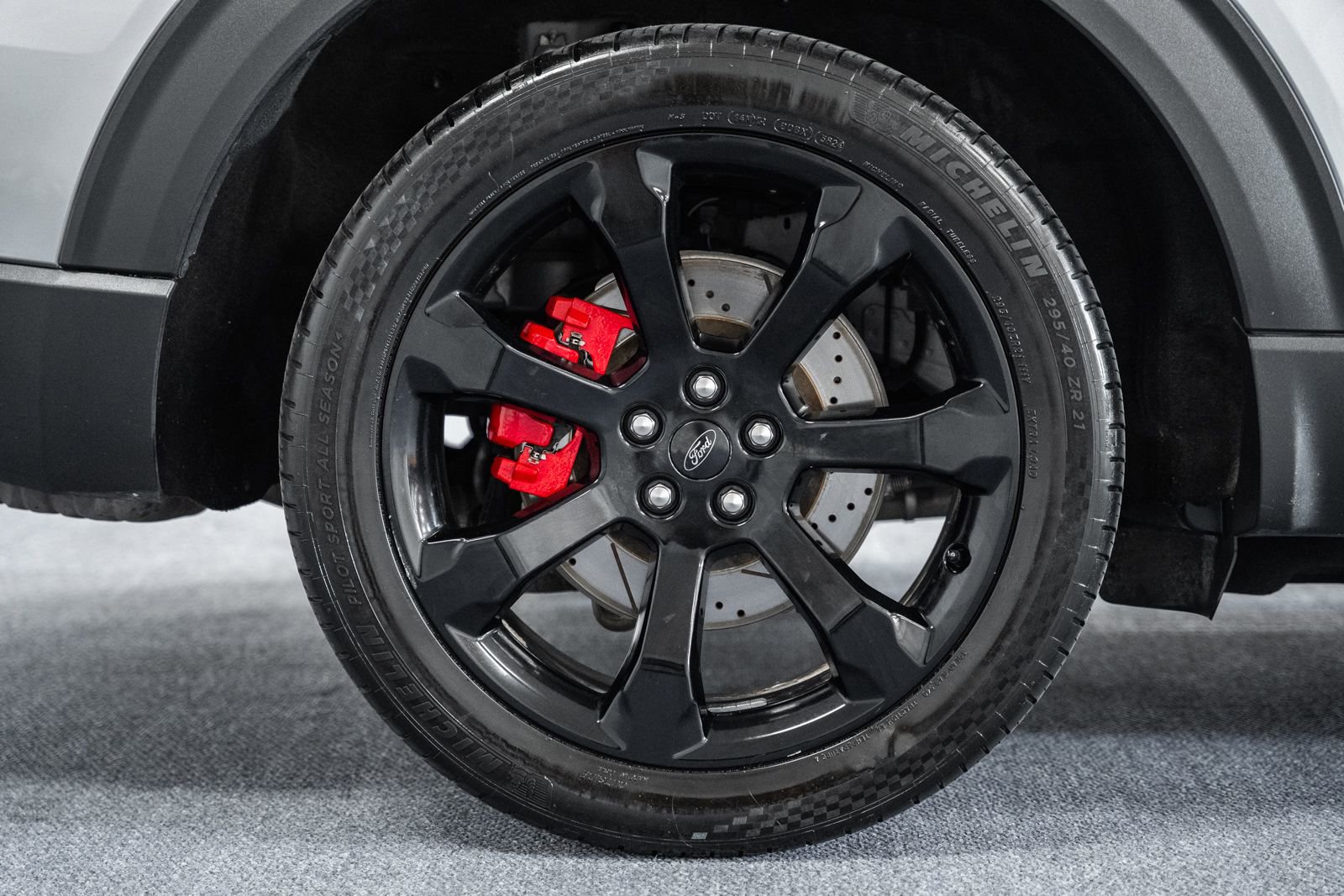 Certified 2020 Ford Explorer ST w/ ST Street Pack image 25