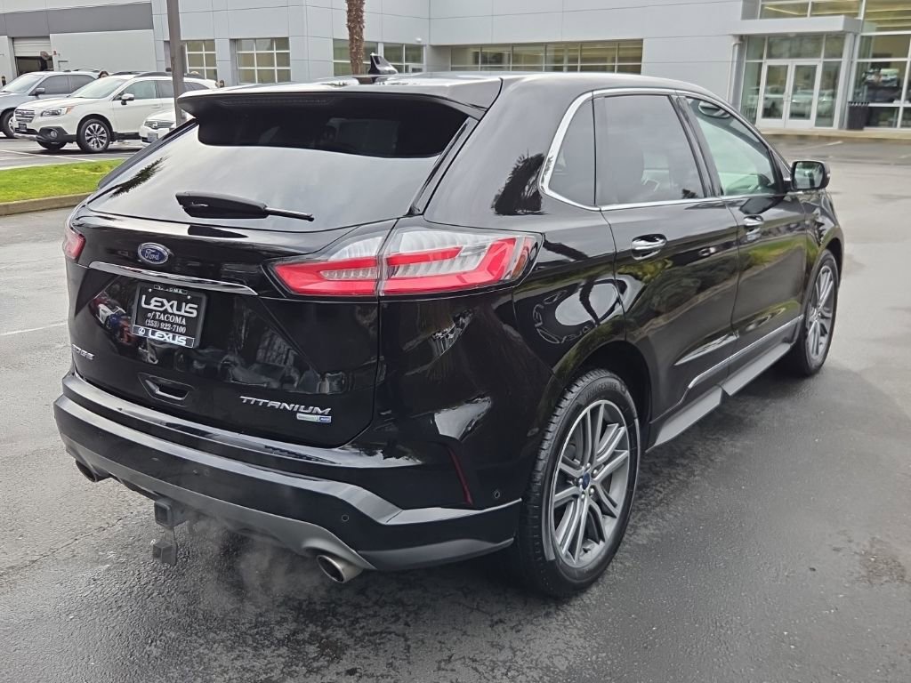 Used 2019 Ford Edge Titanium w/ Equipment Group 301A image 7