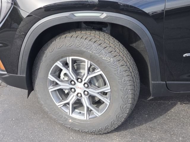 New 2026 GMC Acadia AT4 w/ LPO, Floor Liner Package image 24