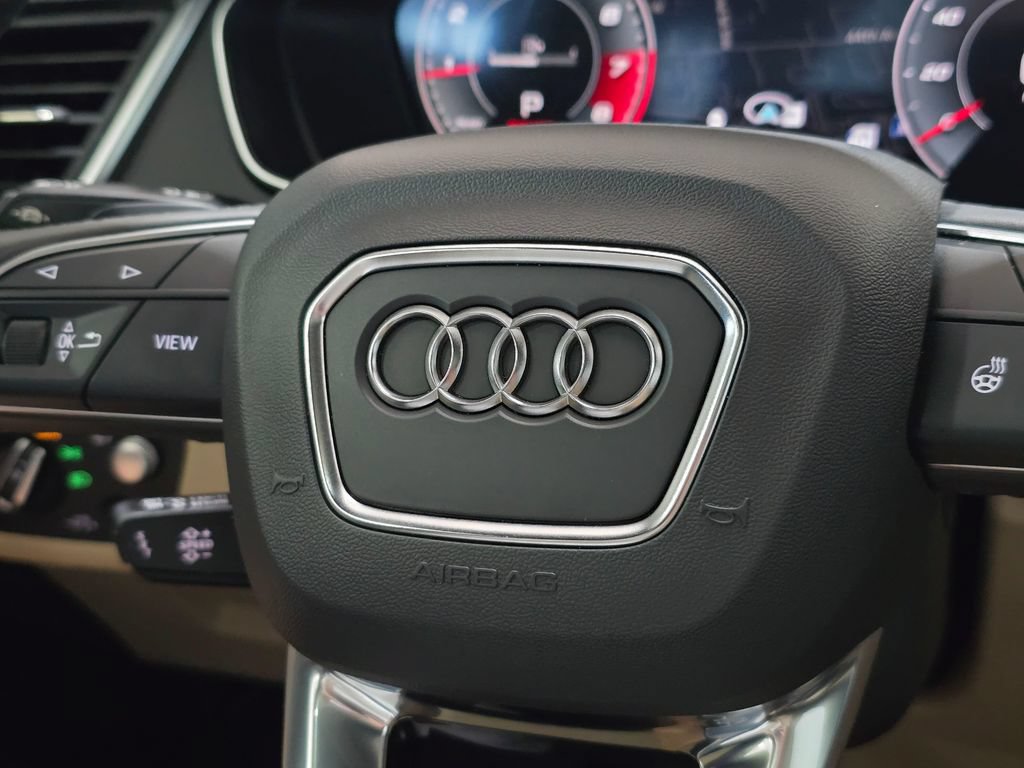 Used 2021 Audi Q5 Prestige w/ Prestige Package AWD/4WD image 21