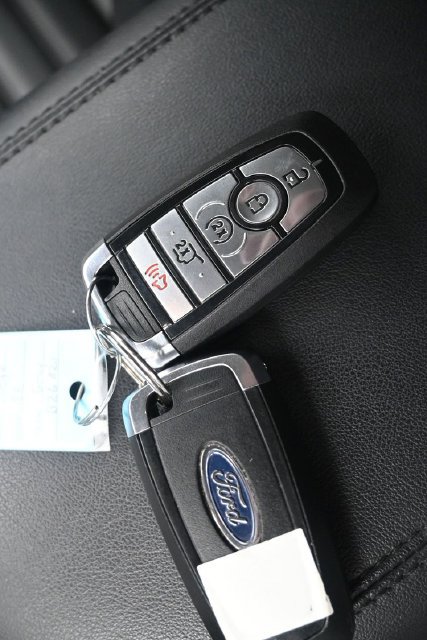 Certified 2024 Ford Edge SEL w/ Convenience Package AWD/4WD image 16